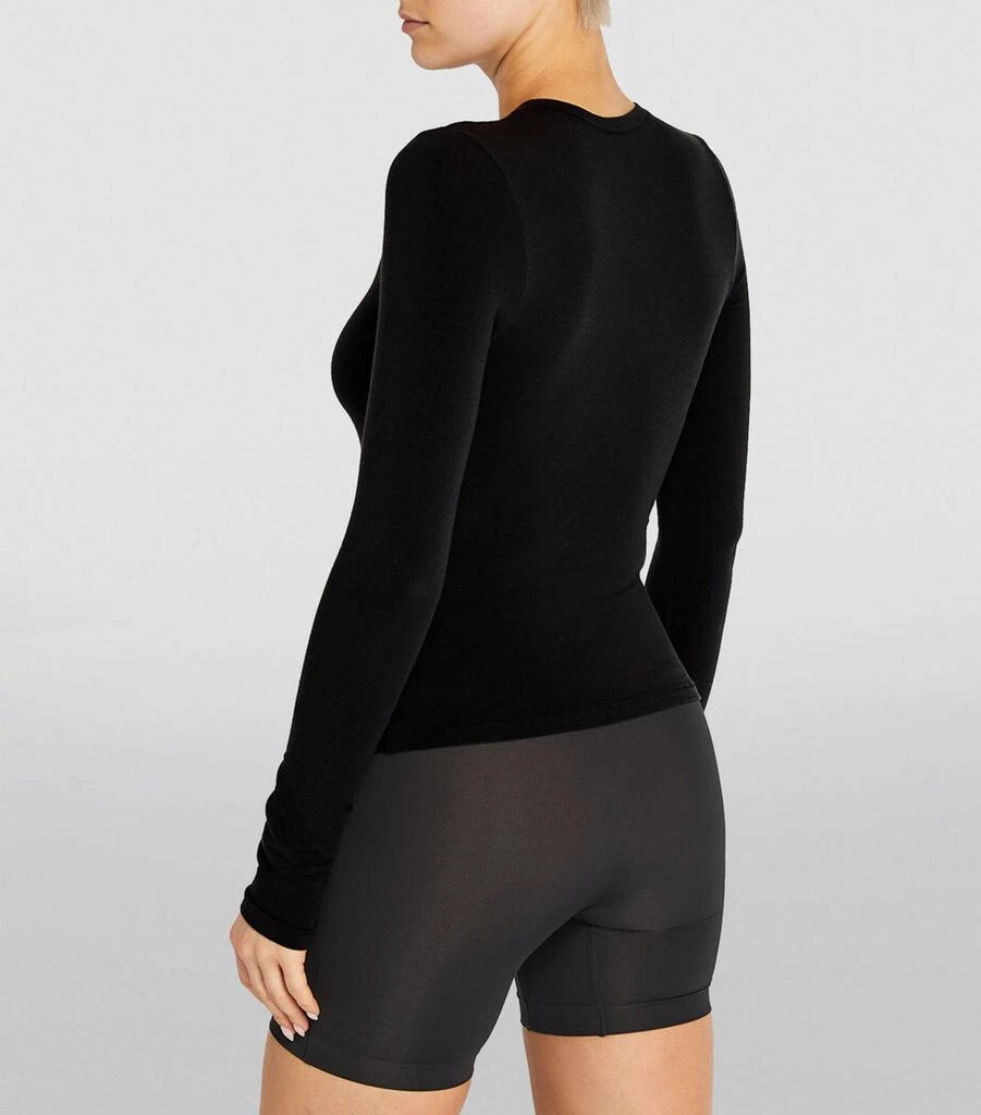 SKIMS Long-Sleeved T-Shirt 3