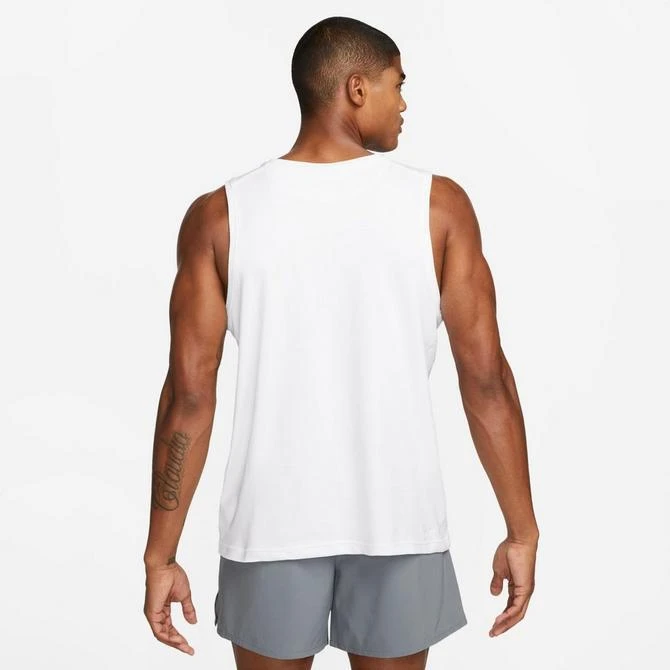 NIKE Men's Nike Dri-FIT Primary Versatile Tank 5