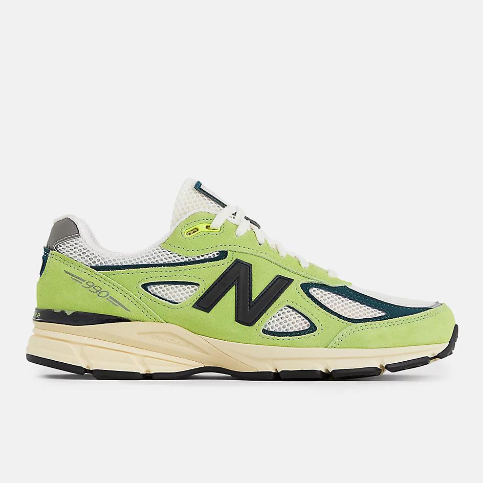 New Balance Made in USA 990v4