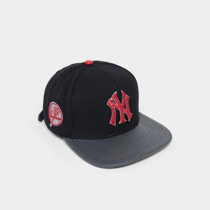 Pro Standard Pro Standard New York Yankees MLB Fright 2 Tone Snapback Hat 3