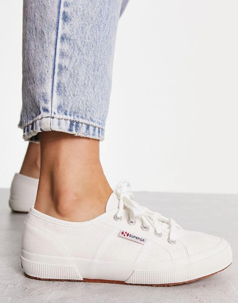 Superga Superga 2750 Cotu classic trainers in white 4