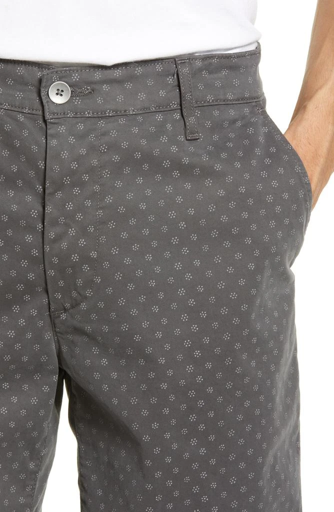 AG Men's Wanderer Print Flat Front Shorts 4