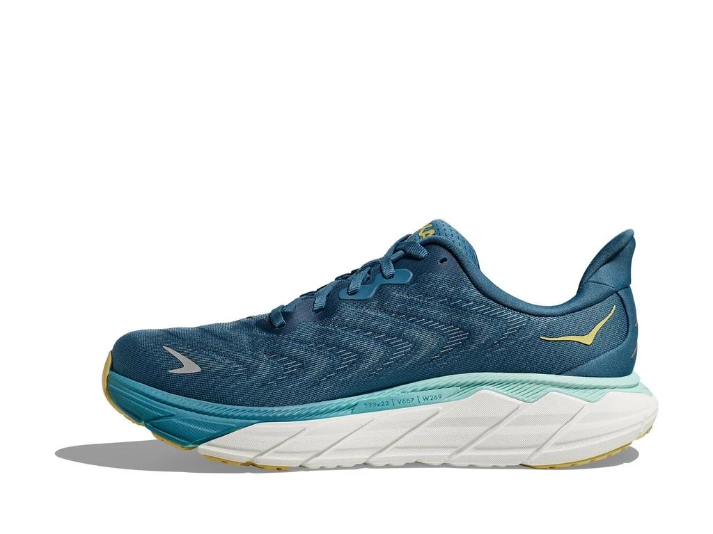 Hoka One One Arahi 6 4