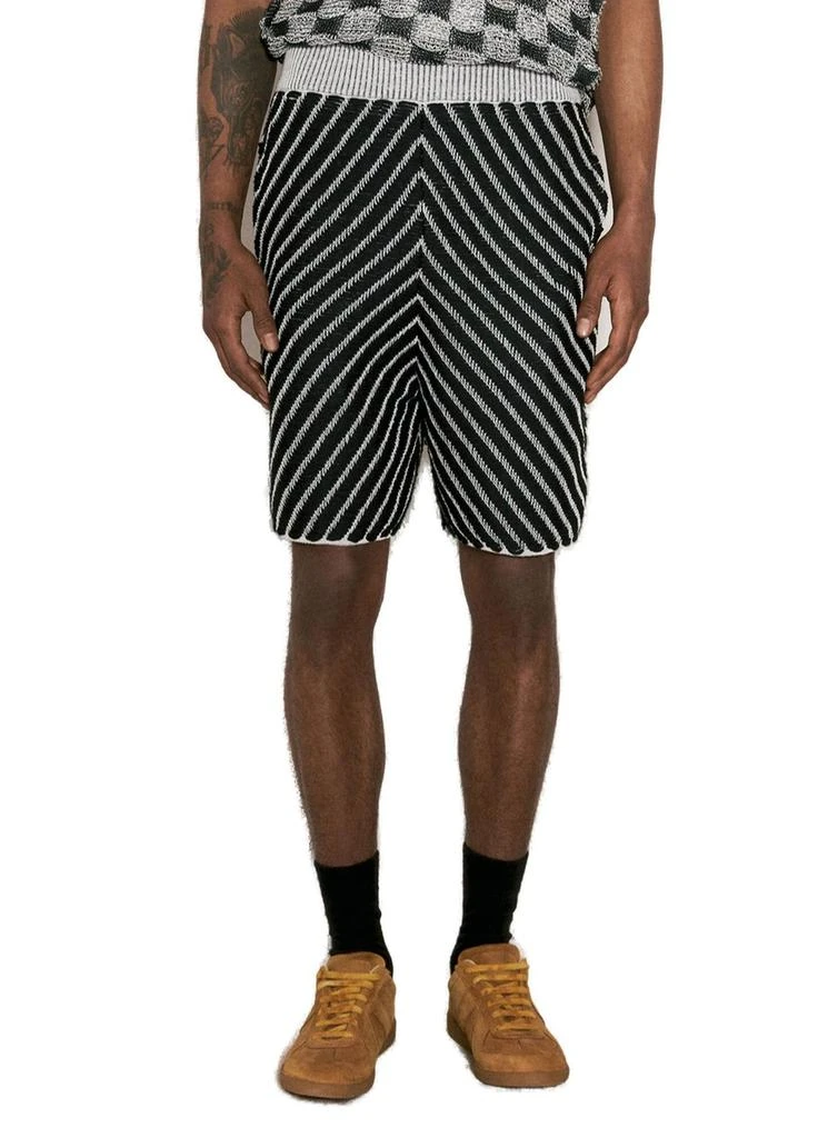Isa Boulder Isa Boulder Textured Chevron Mid Rise Shorts 1