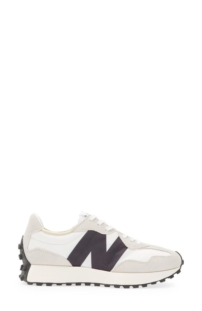 New Balance Gender Inclusive 327 Sneaker 3