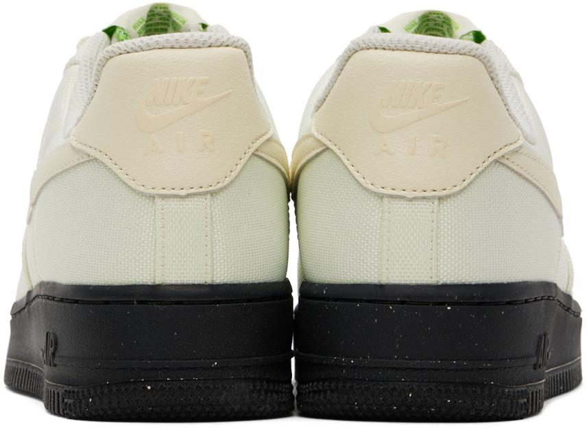 Nike Green Air Force 1 '07 LV8 Sneakers