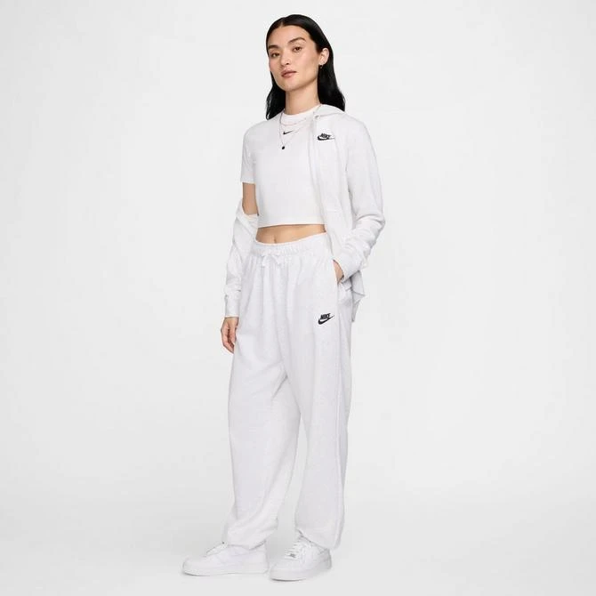 NIKE Women's Nike Sportswear Club Fleece Mid-Rise Oversized Sweatpants 3