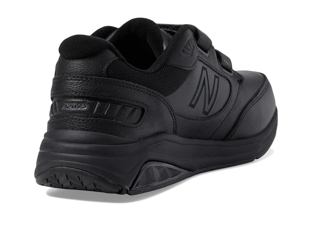 New Balance MW928v3 5