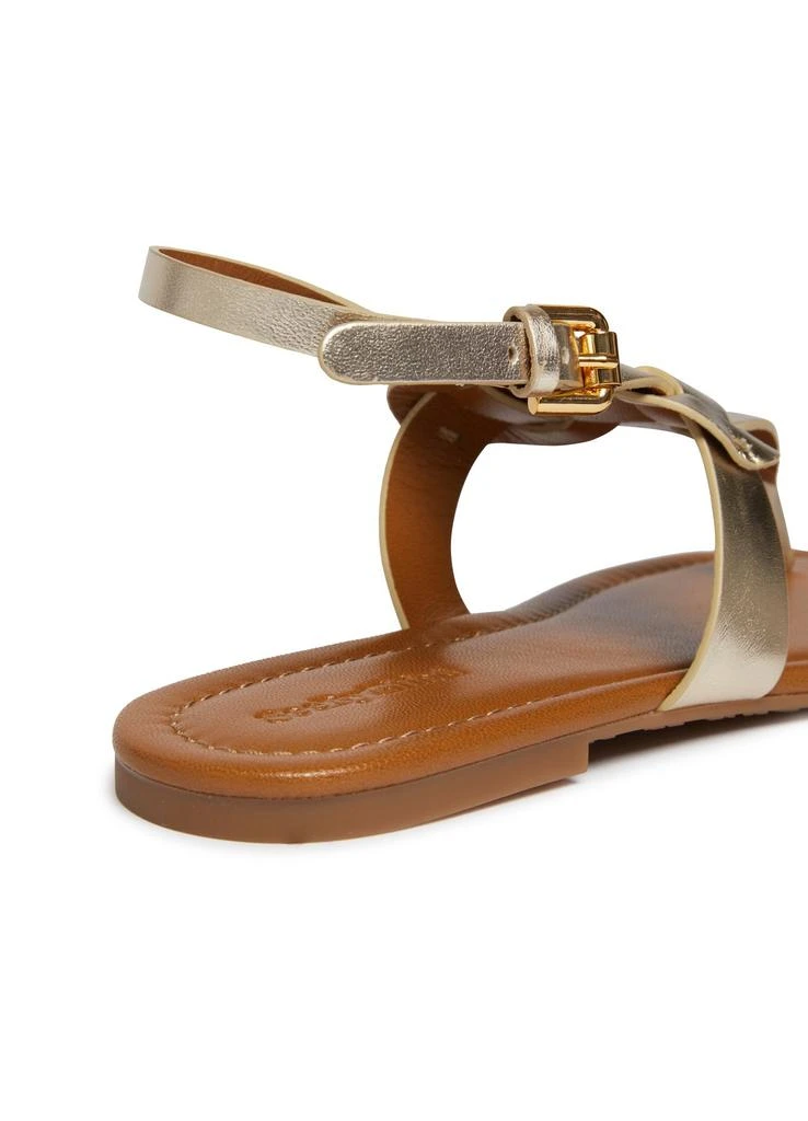 See by Chloé Chany slides 7