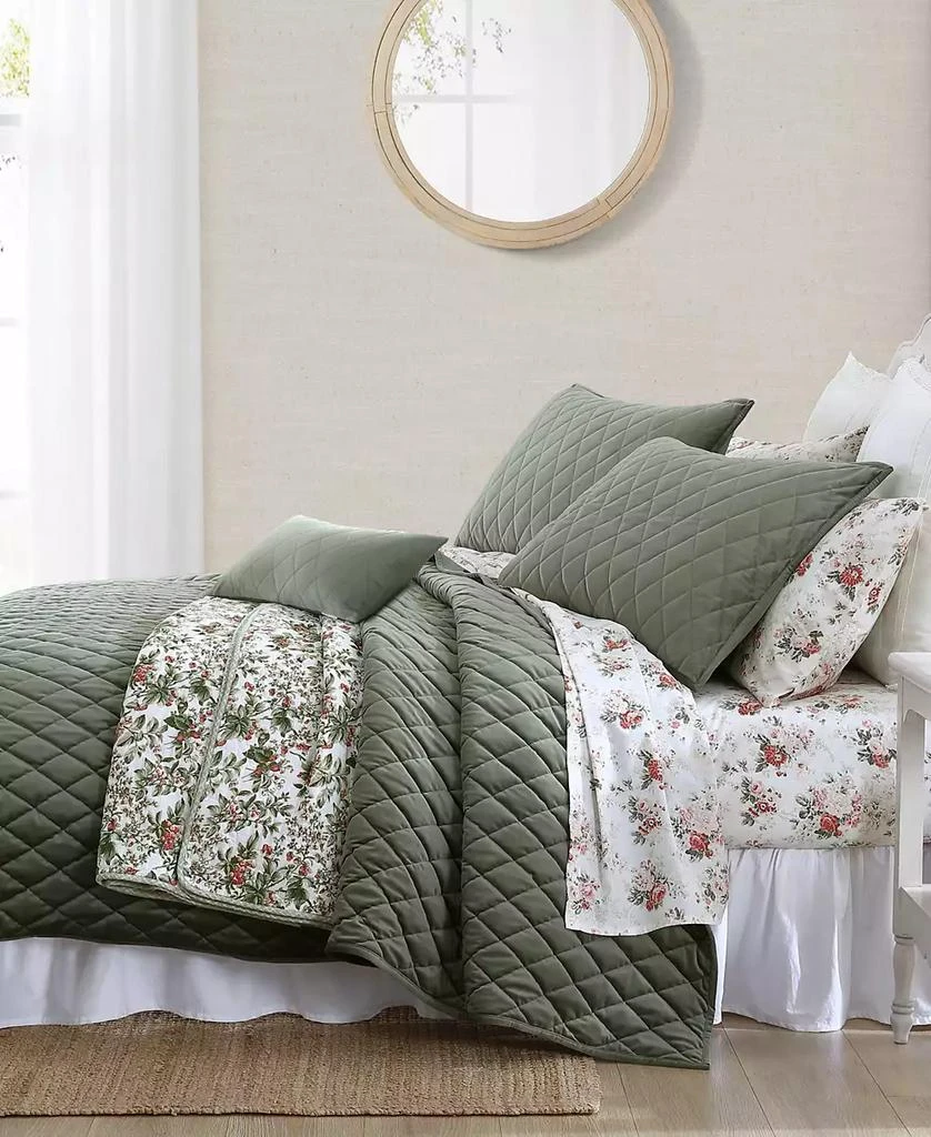 Laura Ashley Solid Diamond Stitch Velvet 3-Piece Quilt Set 2