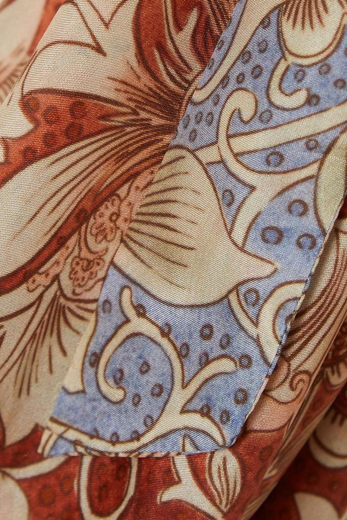 オーダーチップサンプル Chintz cropped floral-print silk crepe de chine top – On Sale Now