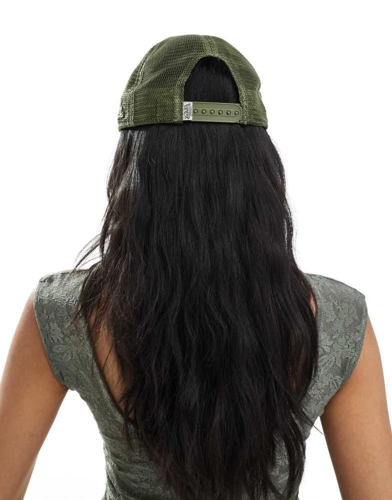 Von Dutch Von Dutch Kalmar trucker cap in green 2