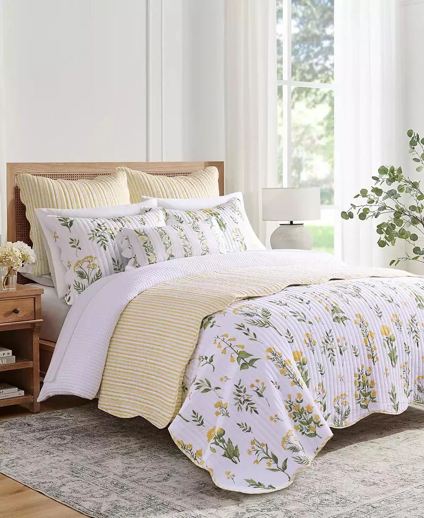 Levtex Home Daffodil Reversible 3-Pc. Quilt Set 4