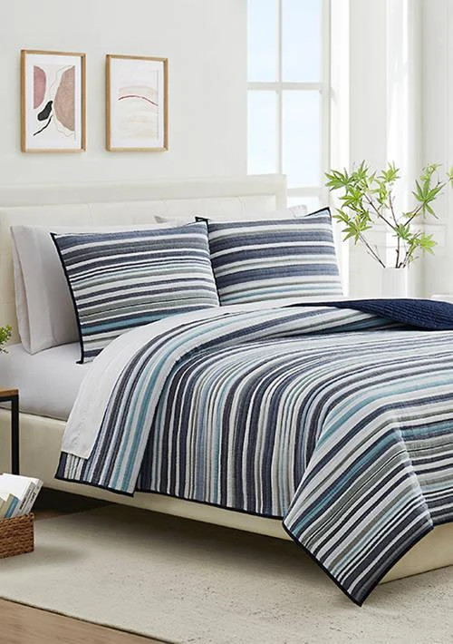 Modern. Southern. Home.™ Seaview Quilt Set