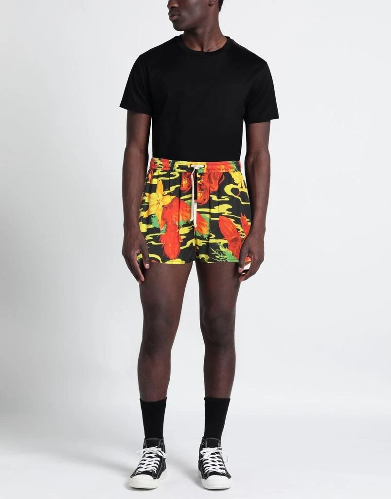 PHIPPS Shorts & Bermuda 2