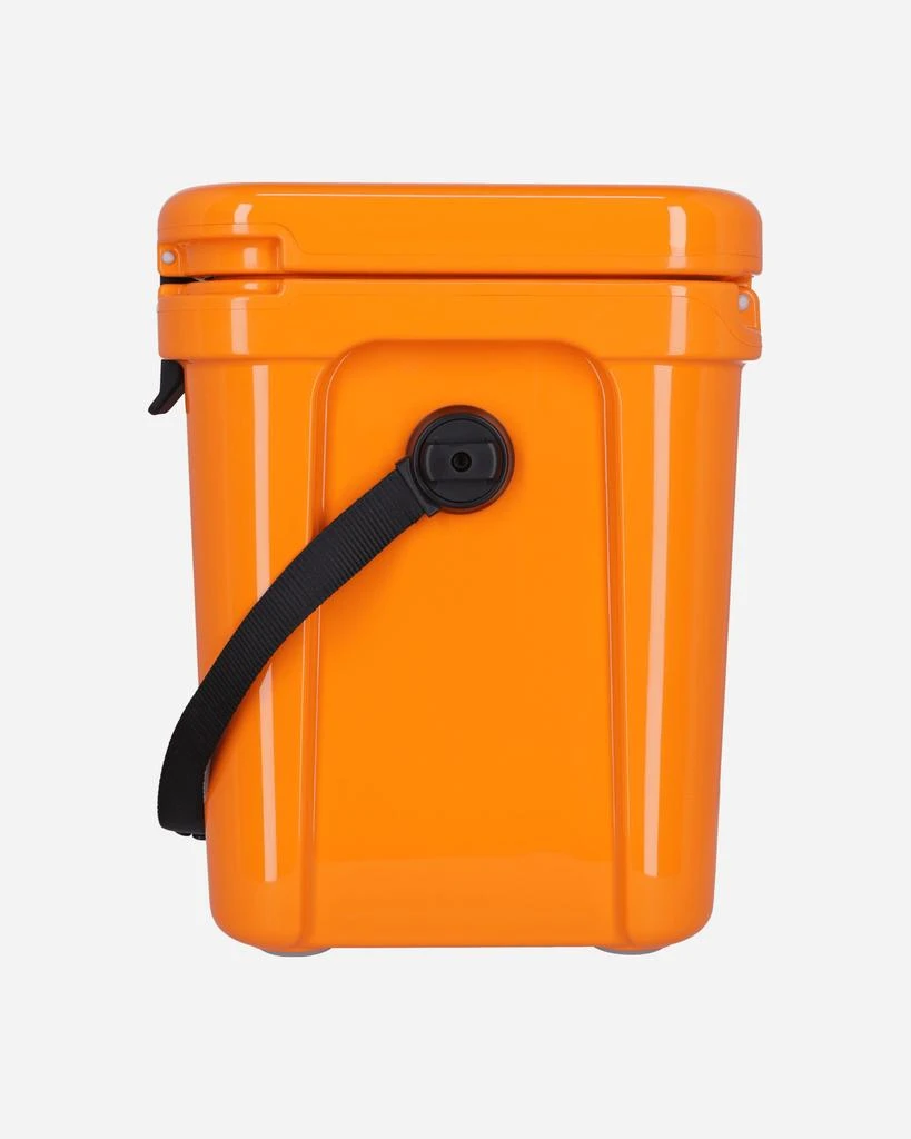 YETI Roadie 24 Cool Box King Crab Orange 2