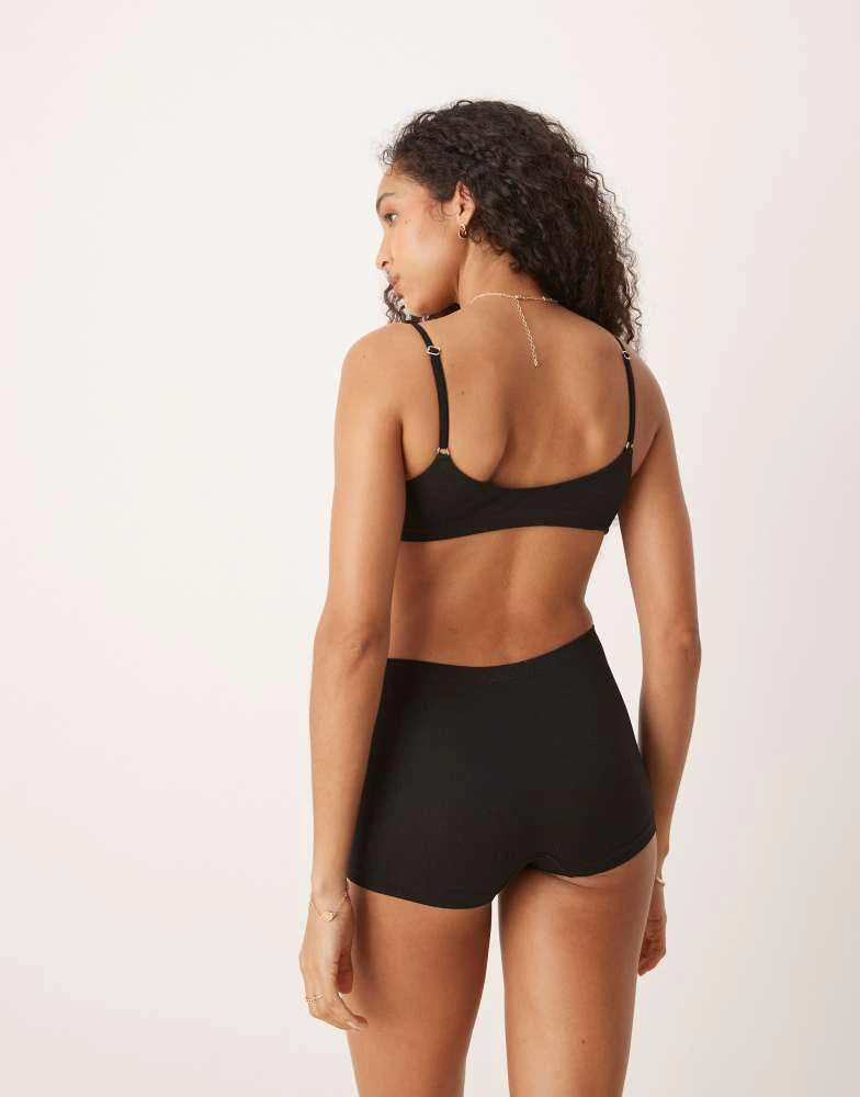 ASOS ASOS DESIGN seamless ribbed short in black 3