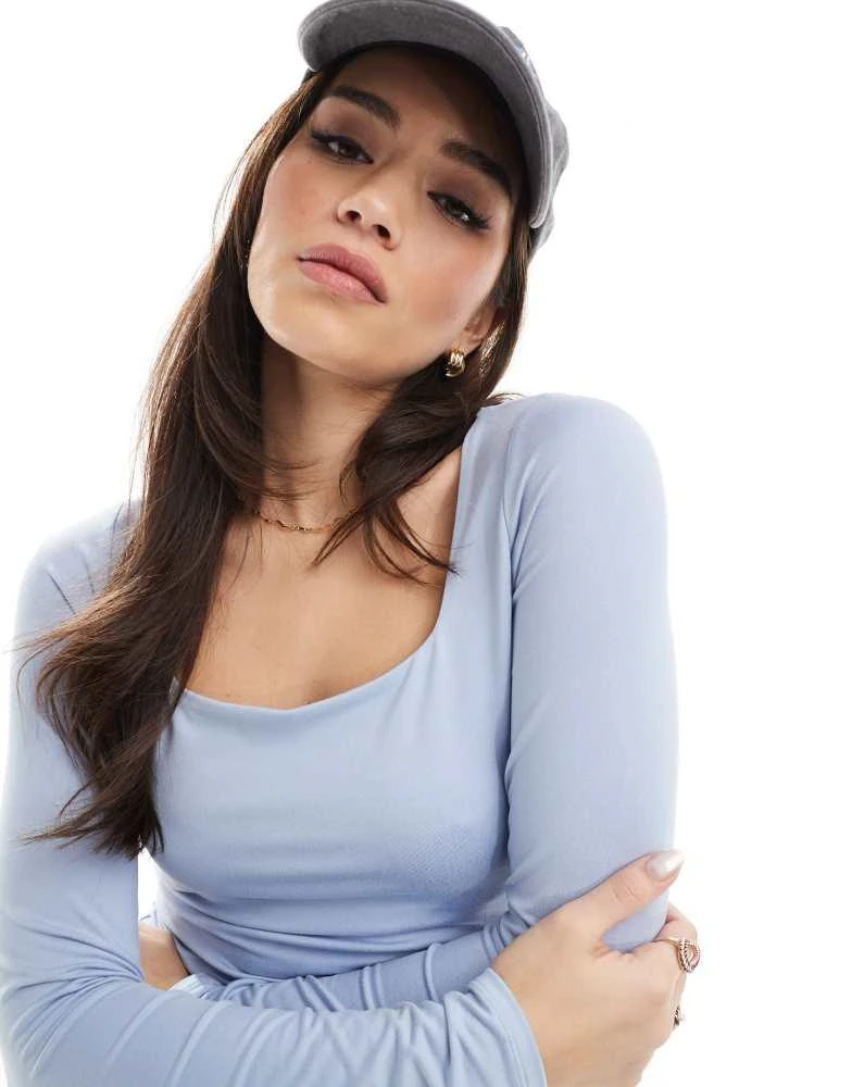 HOLLISTER Hollister square neck long sleeve top in blue 2
