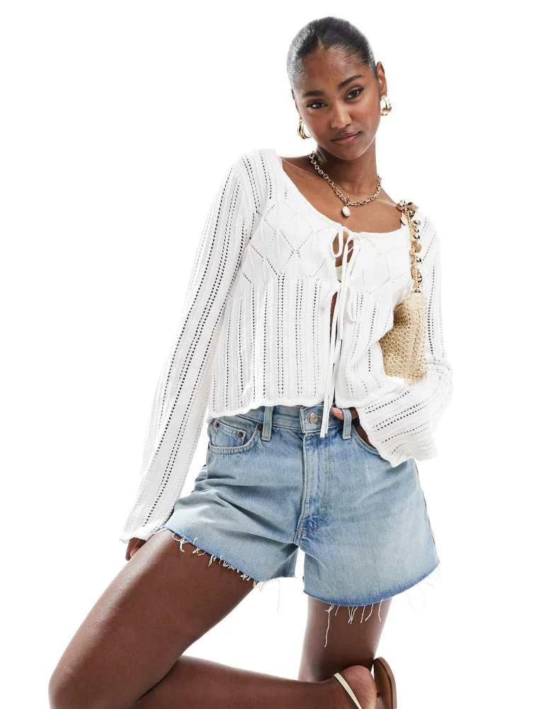 HOLLISTER Hollister long sleeve tie front crochet top in beige