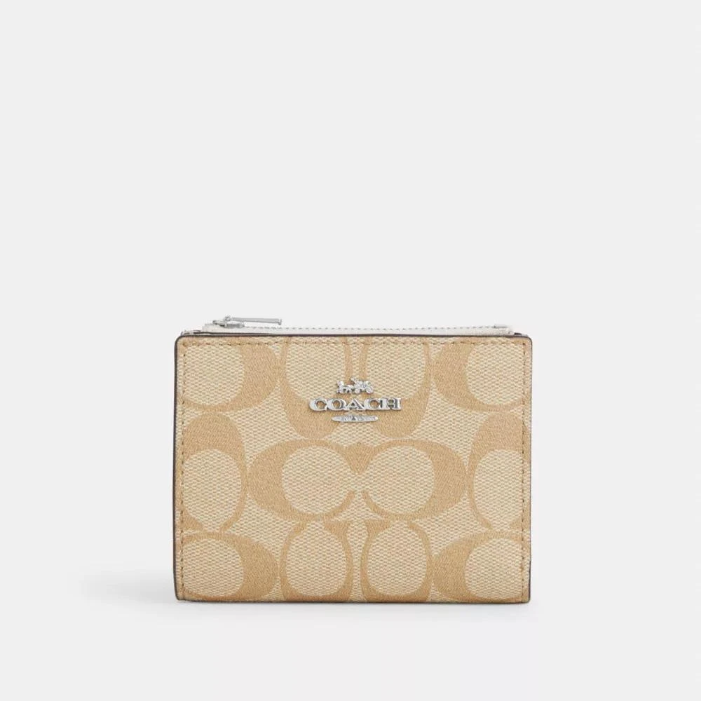 Coach Bifold Wallet In Signature Canvas 1
