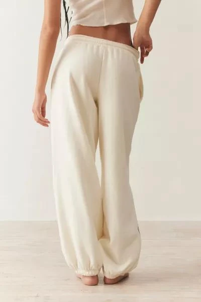 Out From Under Out From Under Brenda Low Rise Graphic Jogger Sweatpant 5
