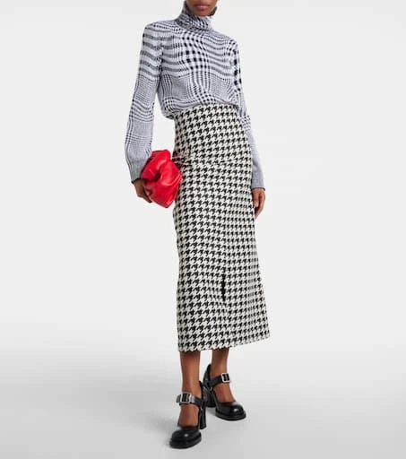 Burberry 85 leather pumps 2