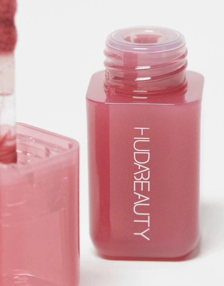 Huda Beauty Huda Beauty Liquid Blush Filter- Strawberry Cream 4