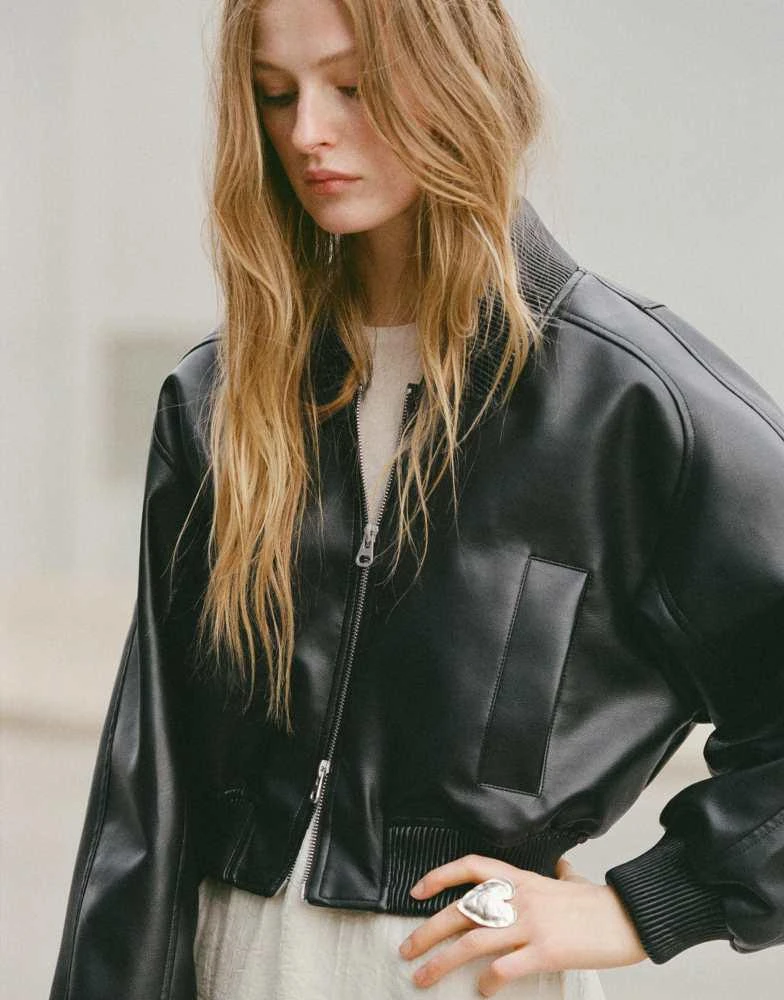 Pull&Bear Pull&Bear Metallic heart ring in silver