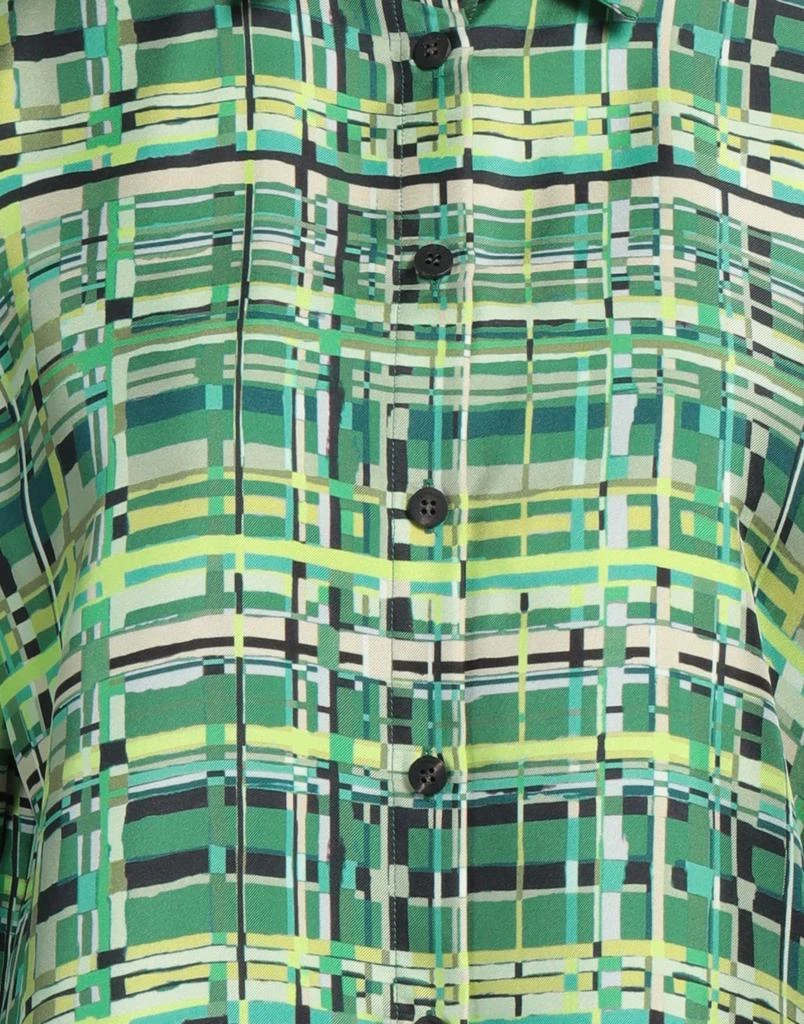 Salvatore Ferragamo Patterned shirts
blouses 4