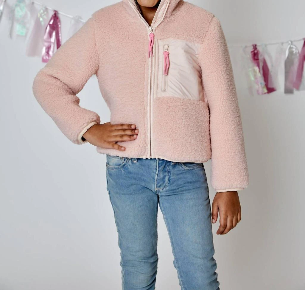 Design History Design History - Girl's Fuzzy Jacket 1