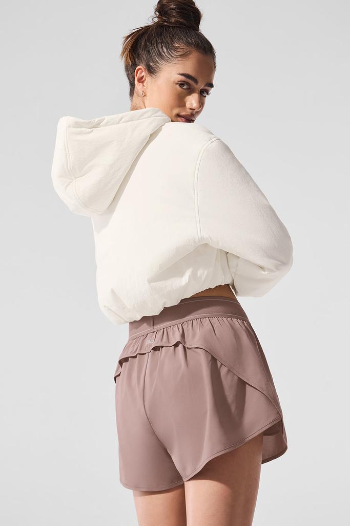 Alo Cropped Mountain Peak Full-Zip Hoodie - Ivory - Hoodies - Free