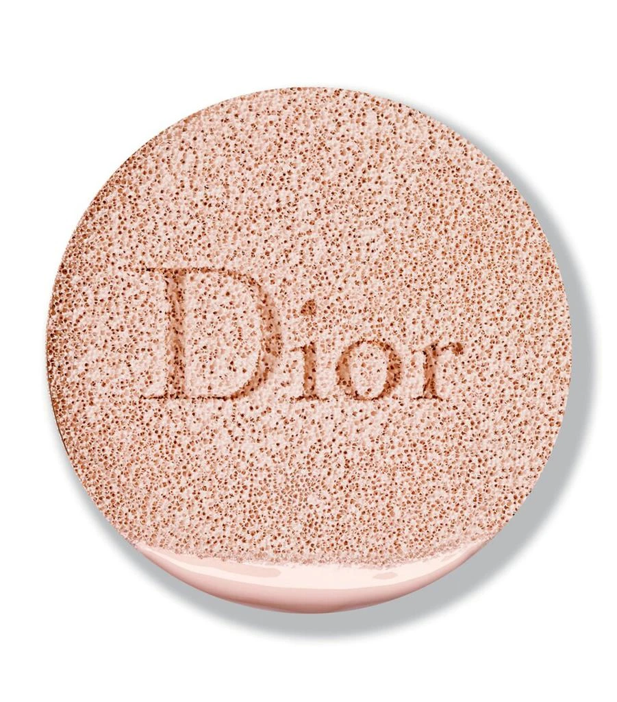 Dior Capture Totale Dreamskin Moist & Perfect Cushion SPF 50 2
