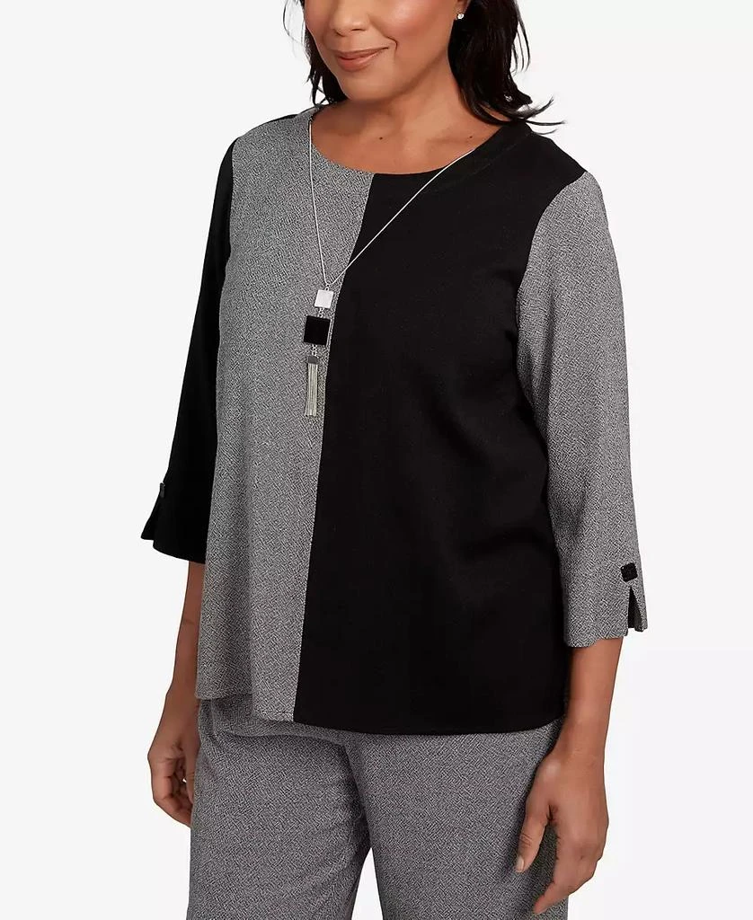 Alfred Dunner Women
s Santa Barbara Center Sliced Top with Necklace 3