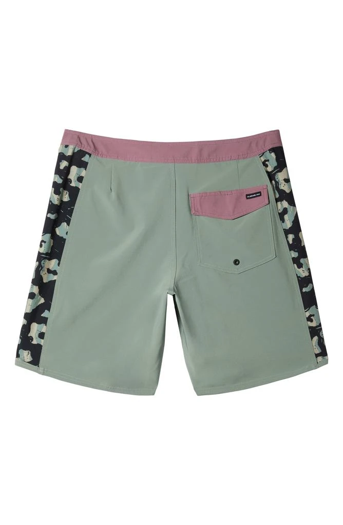 Quiksilver Surfsilk Arch Board Shorts 6