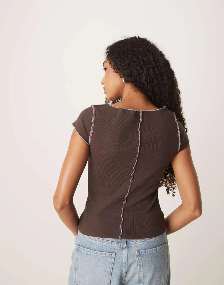 ASOS ASOS DESIGN cap sleeve baby tee with pink seam detail in chocolate 3