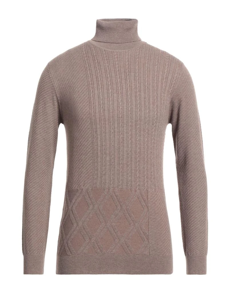 HAMAKI-HO Turtleneck 1