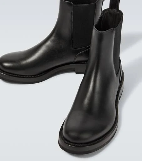 Valentino Leather Chelsea boots 3