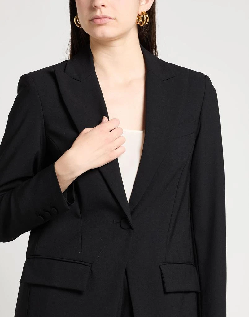 SUOLI Suit 4