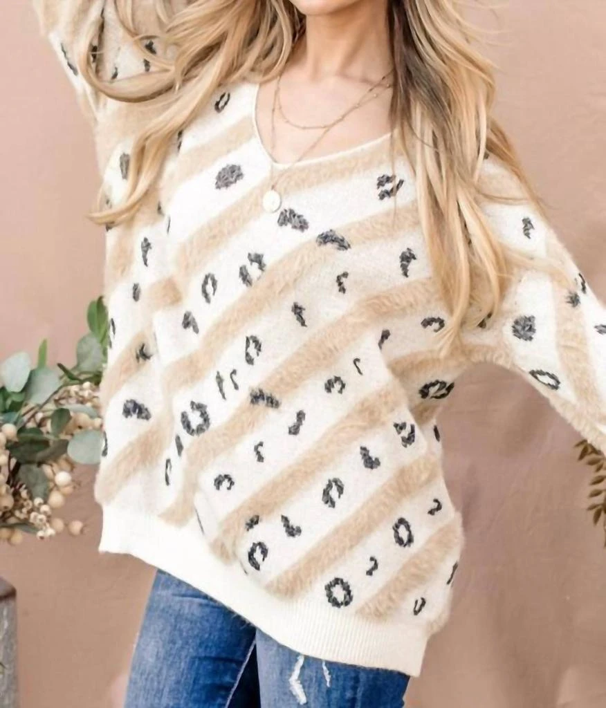 And The Why Leopard Print Faux Fur V Neckline Sweater In Cream 1