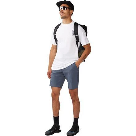 Mountain Hardwear Axton 9in Short - Men's 4