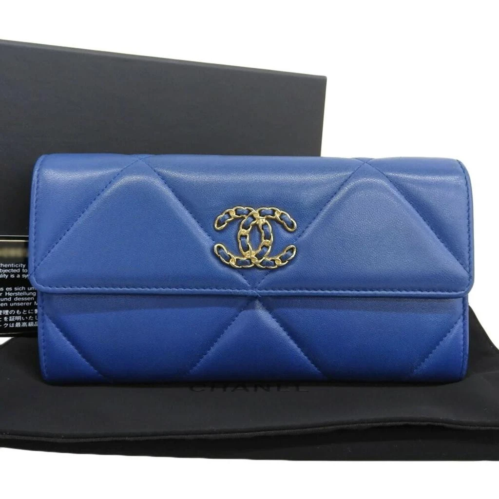 Chanel Leather Long Wallet (Bi-Fold) (Pre-Owned)