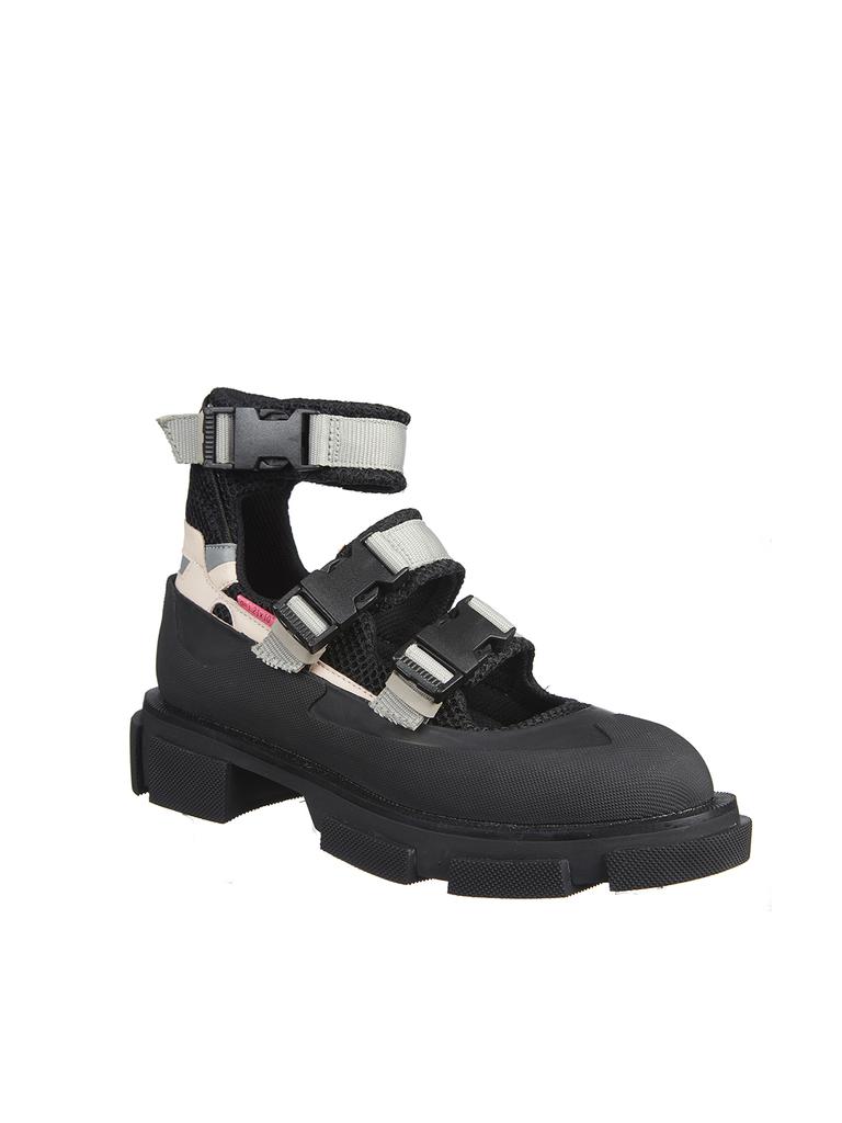 BOTH SNEAKER GAO SANDAL