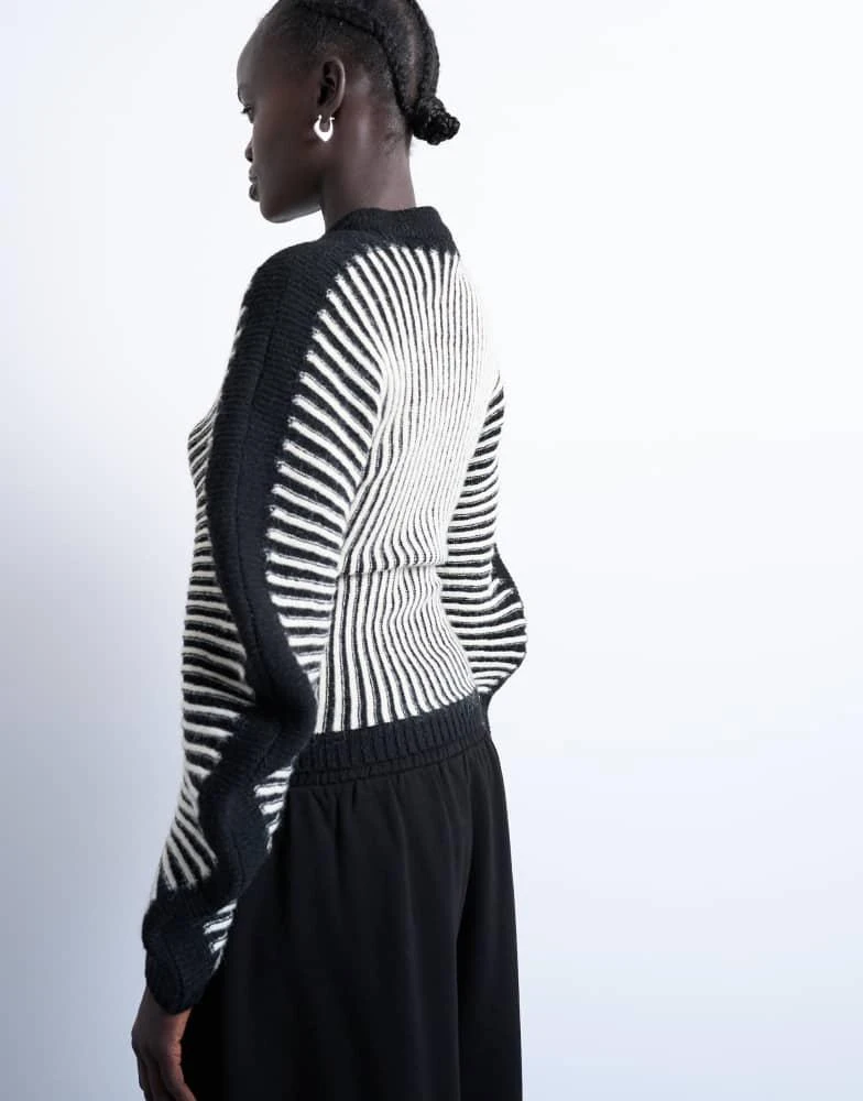 Topshop Topshop cocoon plated ribbed jumper in black and white 3