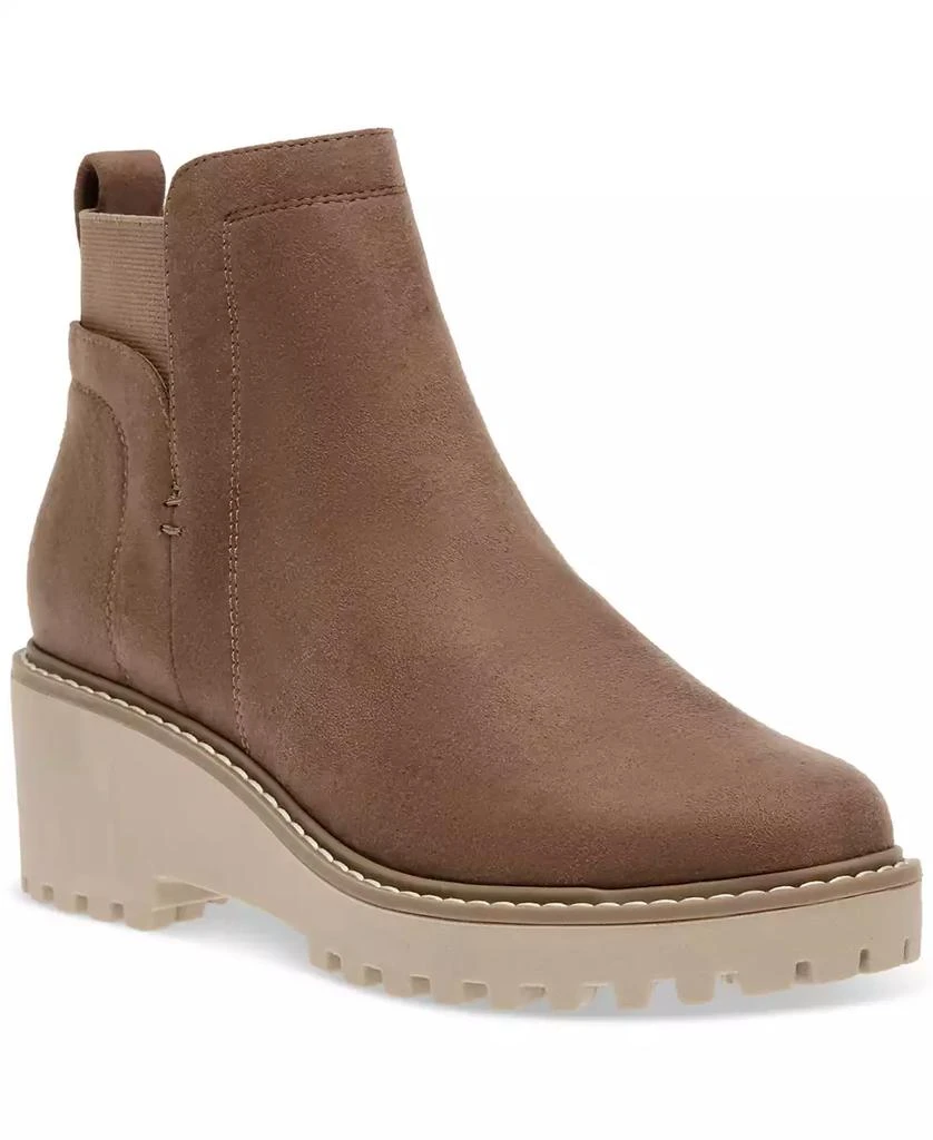 DV Dolce Vita Women's Rielle Chelsea Lug Sole Booties 1