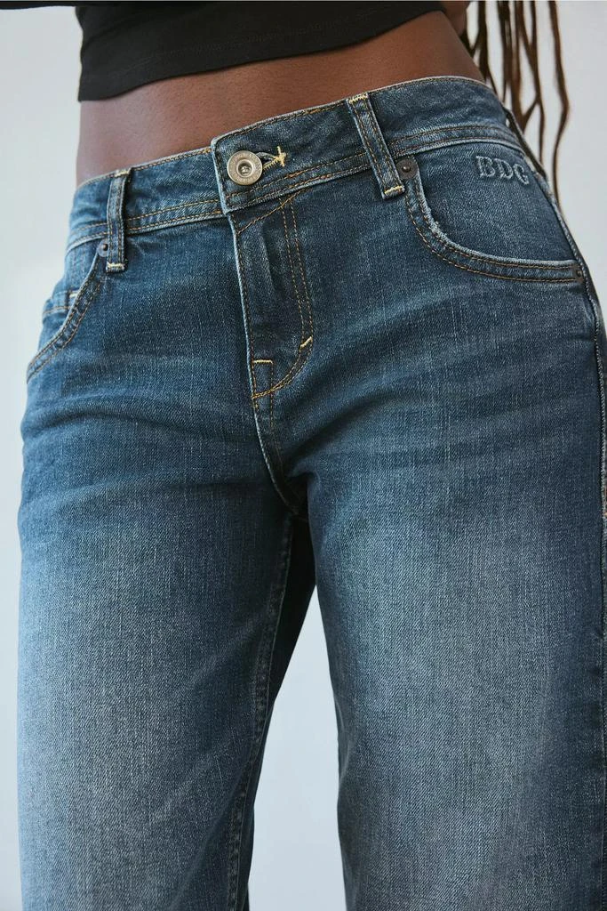 BDG BDG Reed Mid-Rise Cigarette Jean 4