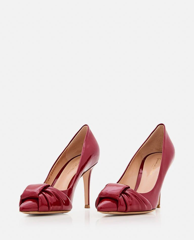 Gianvito Rossi Pointed Toe Heels 2