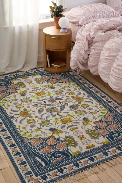 Urban Outfitters Art Deco Tulip Floral Printed Rug 2
