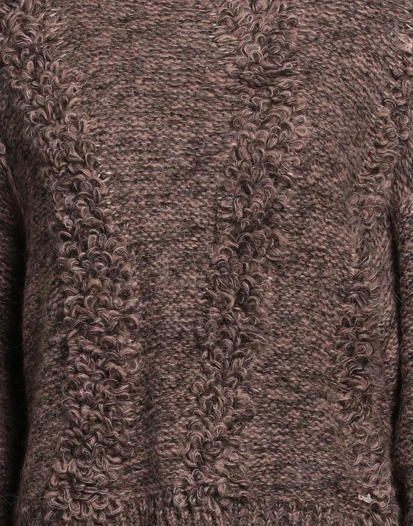 REMAIN Sweater 4