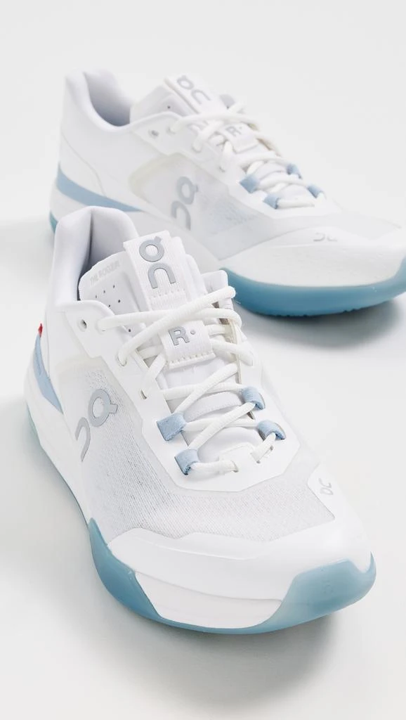 On The Roger Advantage Pro Sneakers 3