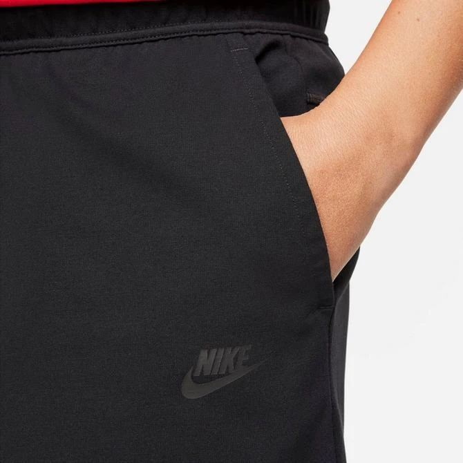 NIKE Men's Nike Sportswear Tech Lightweight Knit Shorts 4